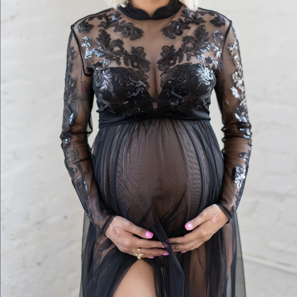 Black House of Cb Dress, used for maternity Shoot